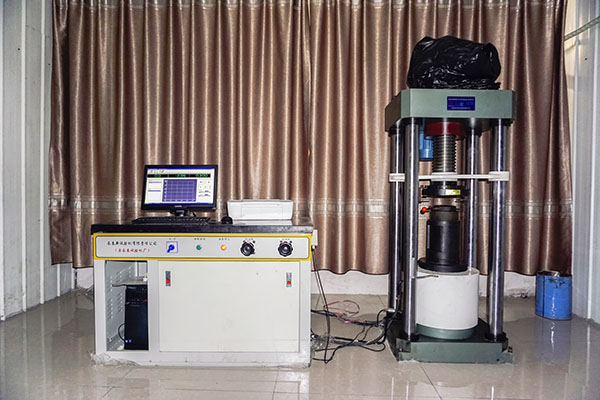 压碎载荷试验机